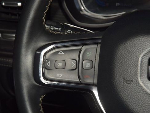 Used 2024 RAM 2500 Limited image 35