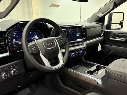 New 2026 GMC Sierra 2500 SLT w/ SLT Premium Package AWD/4WD image 27
