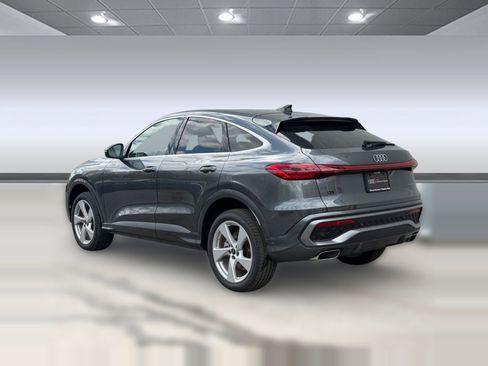 New 2025 Audi Q5 Premium Plus image 3