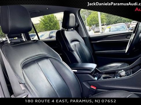 Used 2021 Jeep Grand Cherokee L Limited AWD/4WD image 7