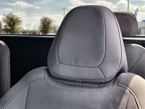 Used 2020 Chevrolet Colorado LT w/ Safety Package image 25