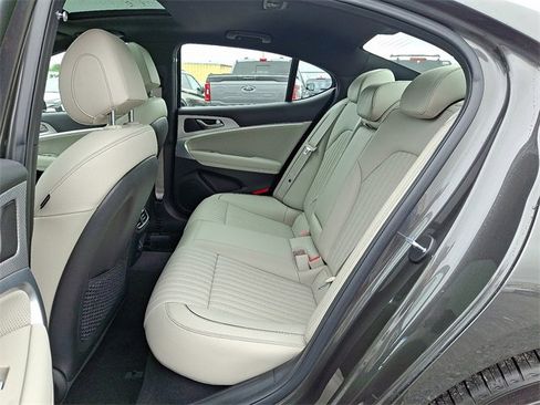 Used 2023 Genesis G70 3.3T w/ Sport Advanced Package image 11