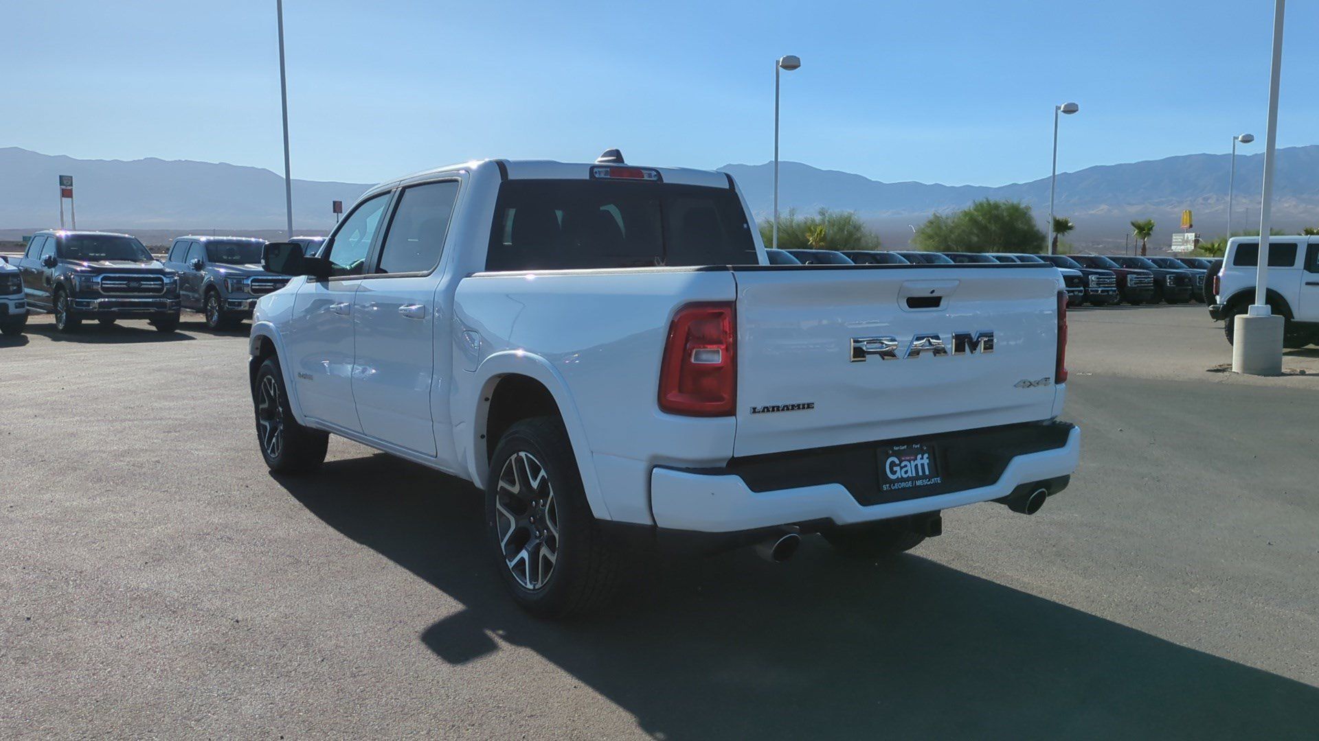 Used 2025 RAM 1500 Laramie w/ Sport Appearance Package AWD/4WD image 5