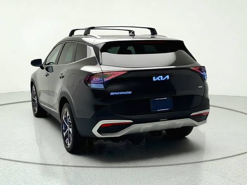 Certified 2024 Kia Sportage EX AWD/4WD image 4