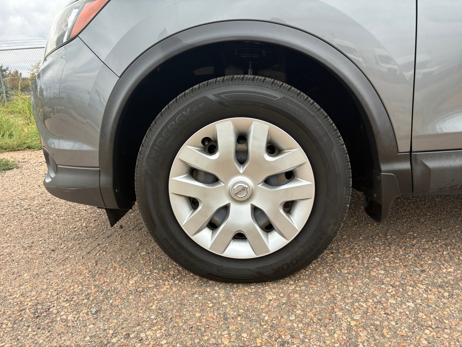 Used 2018 Nissan Rogue Sport S AWD/4WD image 26