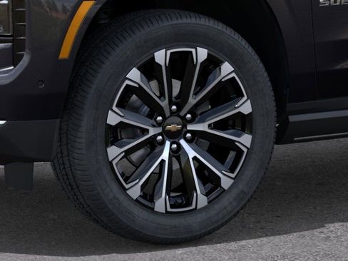 New 2026 Chevrolet Suburban High Country AWD/4WD image 9