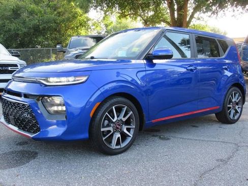 Used 2021 Kia Soul Turbo FWD image 3
