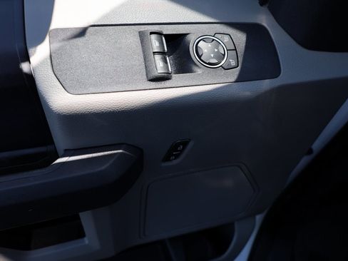 Used 2022 Ford F550 2WD Regular Cab Super Duty image 15