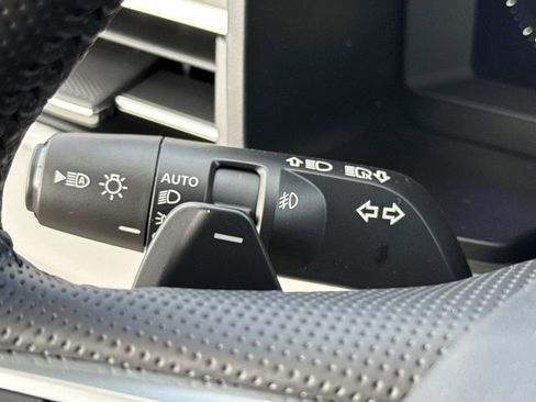 New 2026 Mitsubishi Outlander SE FWD image 36