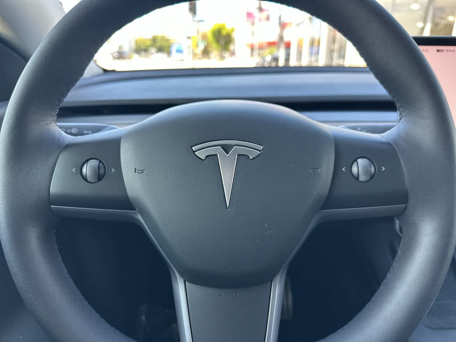 Used 2022 Tesla Model Y Performance AWD/4WD image 25