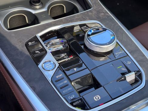 New 2027 BMW X7 xDrive40i AWD/4WD image 26