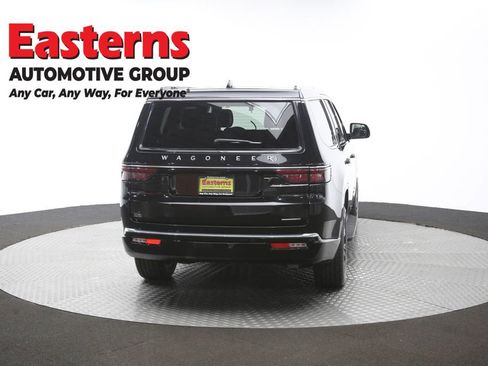 Used 2024 Jeep Wagoneer Series II AWD/4WD image 41