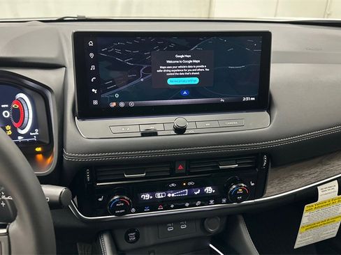 New 2026 Nissan Rogue Platinum image 13