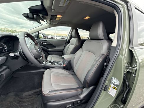 Used 2025 Subaru Crosstrek 2.5i Limited AWD/4WD image 11