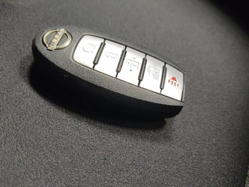 Used 2023 Nissan Altima 2.5 SV FWD image 32