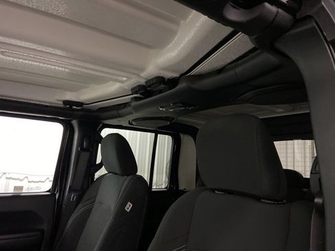 Used 2021 Jeep Gladiator Sport w/ Quick Order Package 24Q 80Th image 36