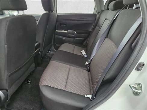 Used 2019 Mitsubishi Outlander Sport ES FWD image 15