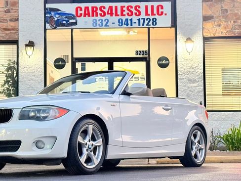 Used 2013 BMW 128i Convertible RWD image 19