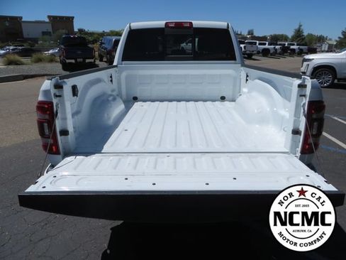 Used 2024 RAM 2500 Laramie w/ Safety Group AWD/4WD image 11