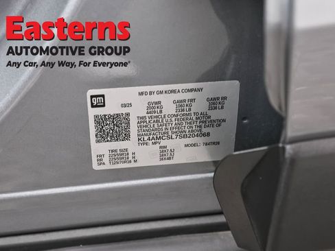 Used 2025 Buick Encore GX Preferred AWD/4WD image 34