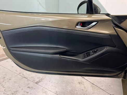 Used 2023 MAZDA MX-5 Miata Grand Touring RWD image 11