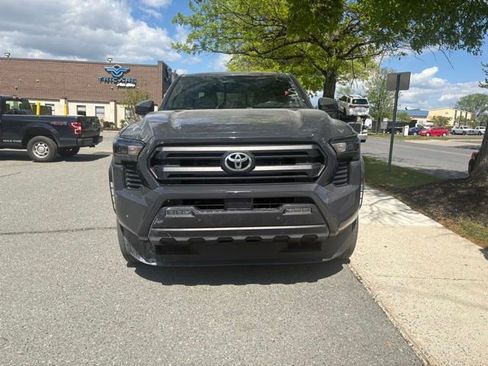 Used 2024 Toyota Tacoma SR5 AWD/4WD image 3