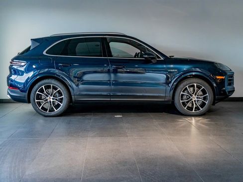 New 2026 Porsche Cayenne E-Hybrid image 8
