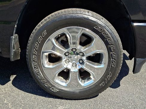 Used 2023 RAM 1500 Big Horn AWD/4WD image 8