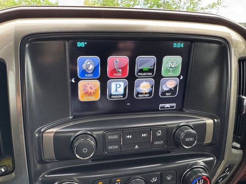 Used 2016 Chevrolet Silverado 2500 High Country w/ Duramax Plus Package AWD/4WD image 27