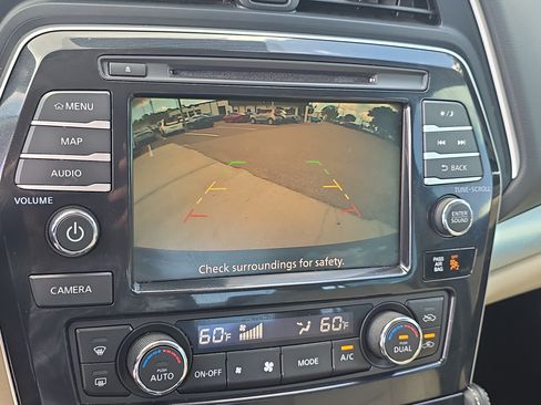 Used 2020 Nissan Maxima 3.5 SV w/ Floor Mat Group FWD image 23