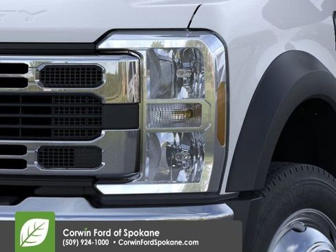 New 2025 Ford F550 4x4 Supercab Super Duty image 18