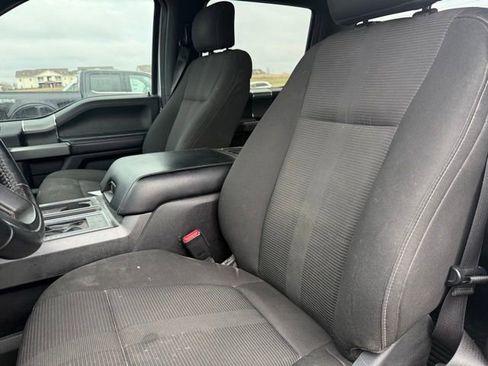 Used 2017 Ford F150 XLT w/ Equipment Group 302A Luxury image 11