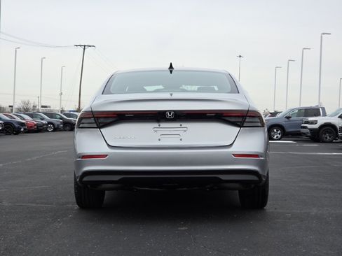 New 2026 Honda Accord SE image 15