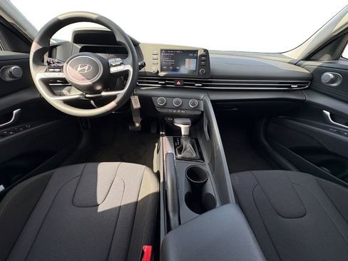 New 2026 Hyundai Elantra SE w/ Cargo Package FWD image 10
