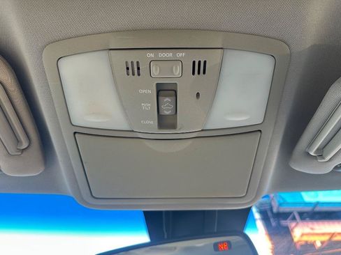 Used 2013 Nissan Murano SL AWD/4WD image 15