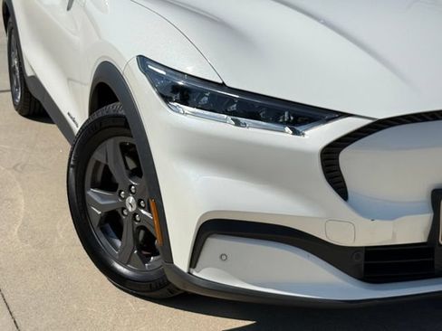 Used 2021 Ford Mustang Mach-E Select AWD/4WD image 4