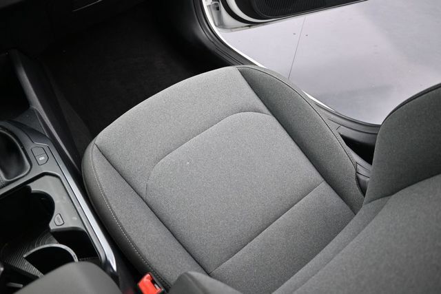 Used 2025 Kia K4 FWD image 12
