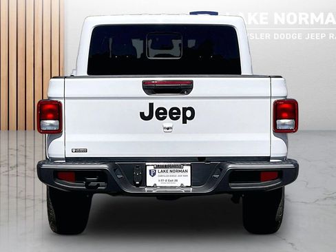 New 2026 Jeep Gladiator Sport image 8