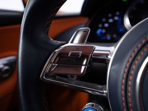 Used 2018 Bugatti Chiron AWD/4WD image 57