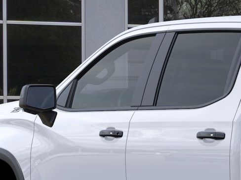 New 2026 Chevrolet Silverado 1500 ZR2 AWD/4WD image 18
