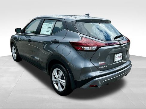 New 2025 Nissan Kicks Play S image 4