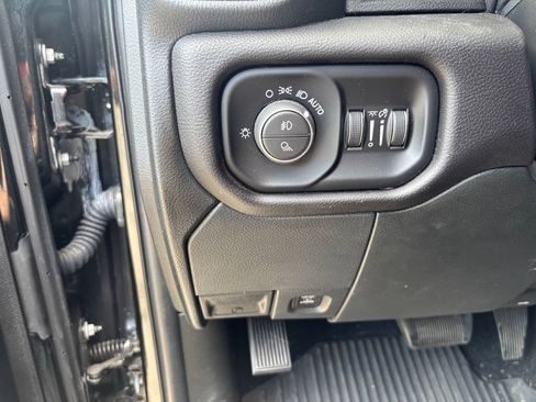 Used 2023 RAM 2500 Laramie AWD/4WD image 24