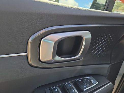 New 2026 Kia Sorento S image 18