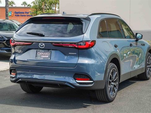 New 2025 MAZDA CX-70 Plug-In Hybrid w/ Premium Pkg image 6