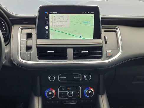 Used 2022 GMC Yukon AT4 image 18