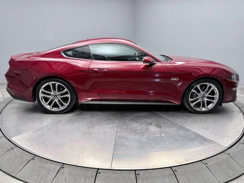 Used 2019 Ford Mustang GT Premium RWD image 4