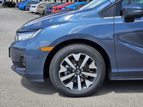 New 2026 Honda Odyssey EX-L image 8