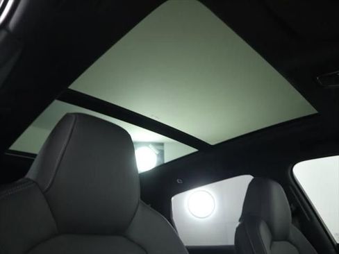 New 2025 Audi SQ7 Premium Plus image 20