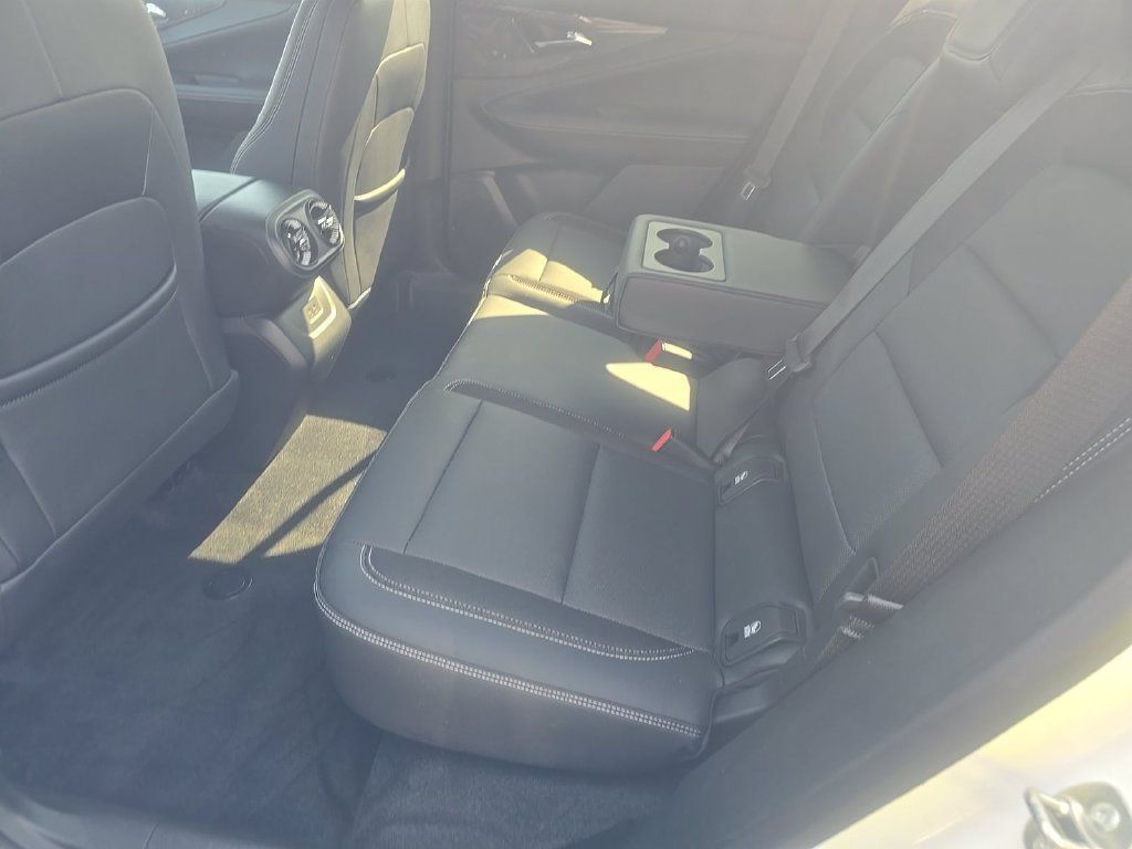 Used 2024 Chevrolet Blazer EV LT AWD/4WD image 5