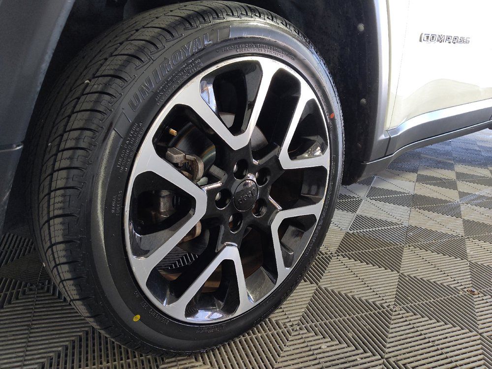Used 2021 Jeep Compass Limited w/ Elite Exterior Group AWD/4WD image 31